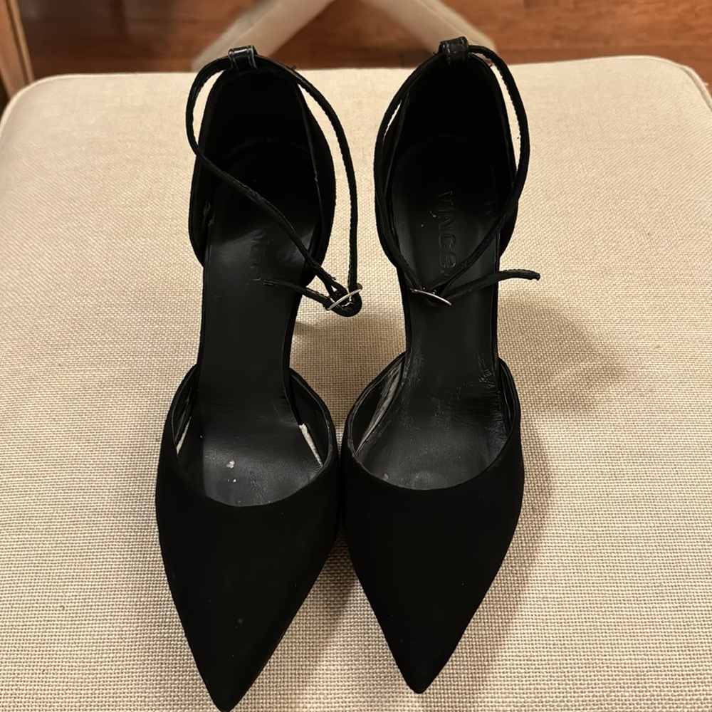Vince sude strap Celeste pump